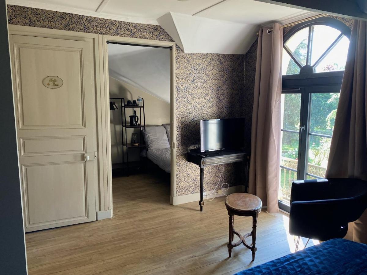 Bed and Breakfast Le Castel De Brehemont Экстерьер фото