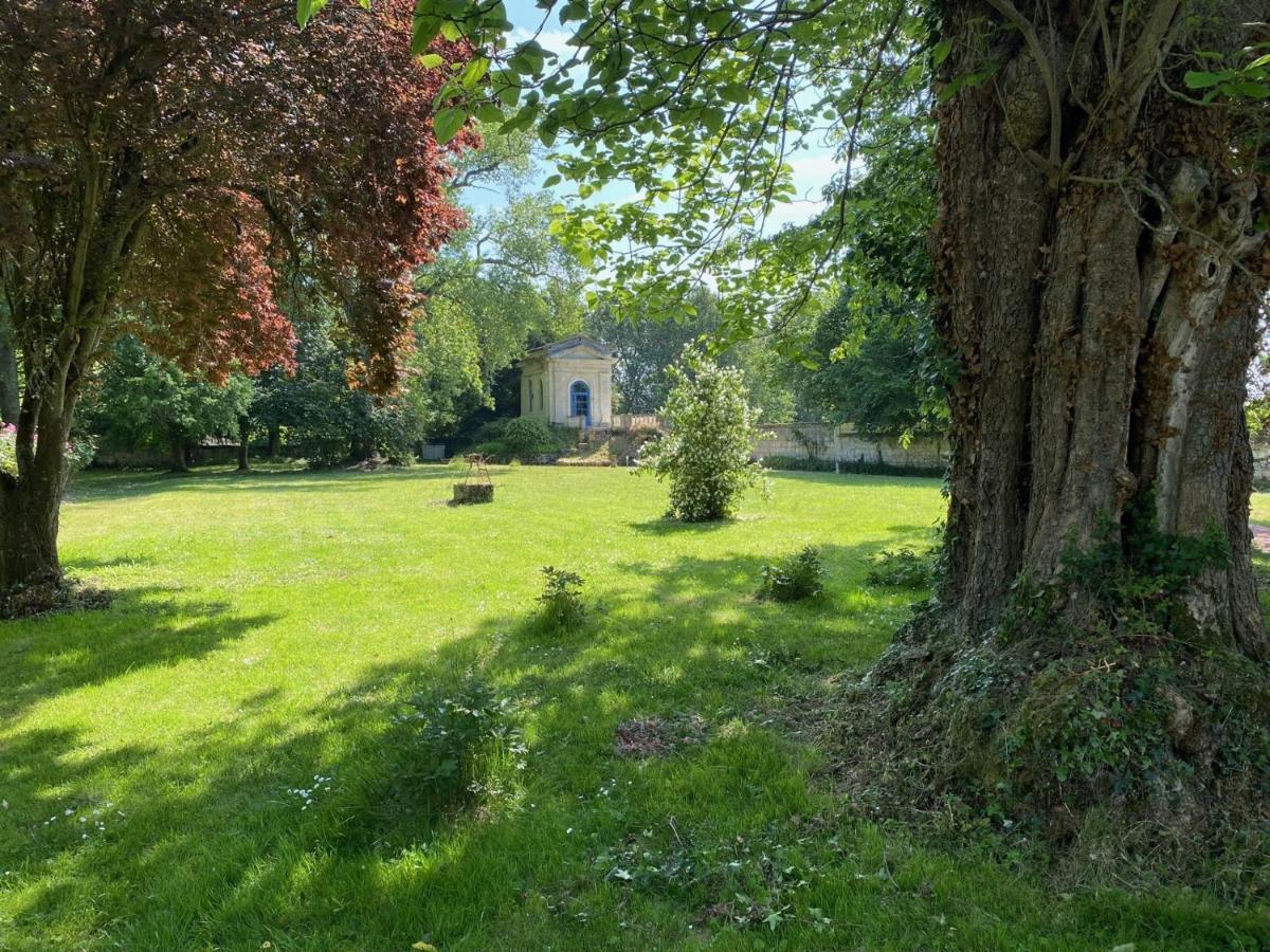 Bed and Breakfast Le Castel De Brehemont Экстерьер фото